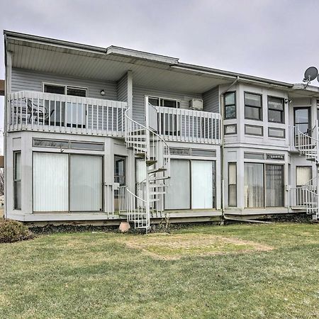 Condo With Balcony, Dock And Access To Lake Erie Sand Beach Eksteriør bilde