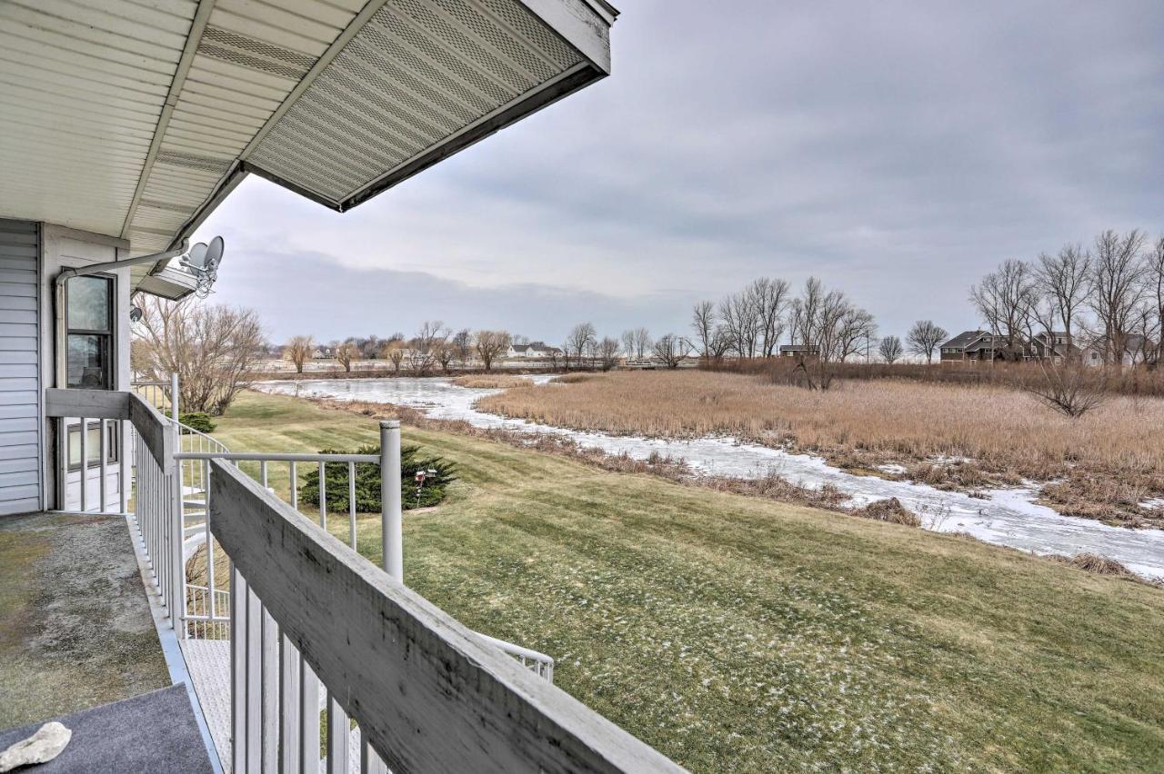 Condo With Balcony, Dock And Access To Lake Erie Sand Beach Eksteriør bilde
