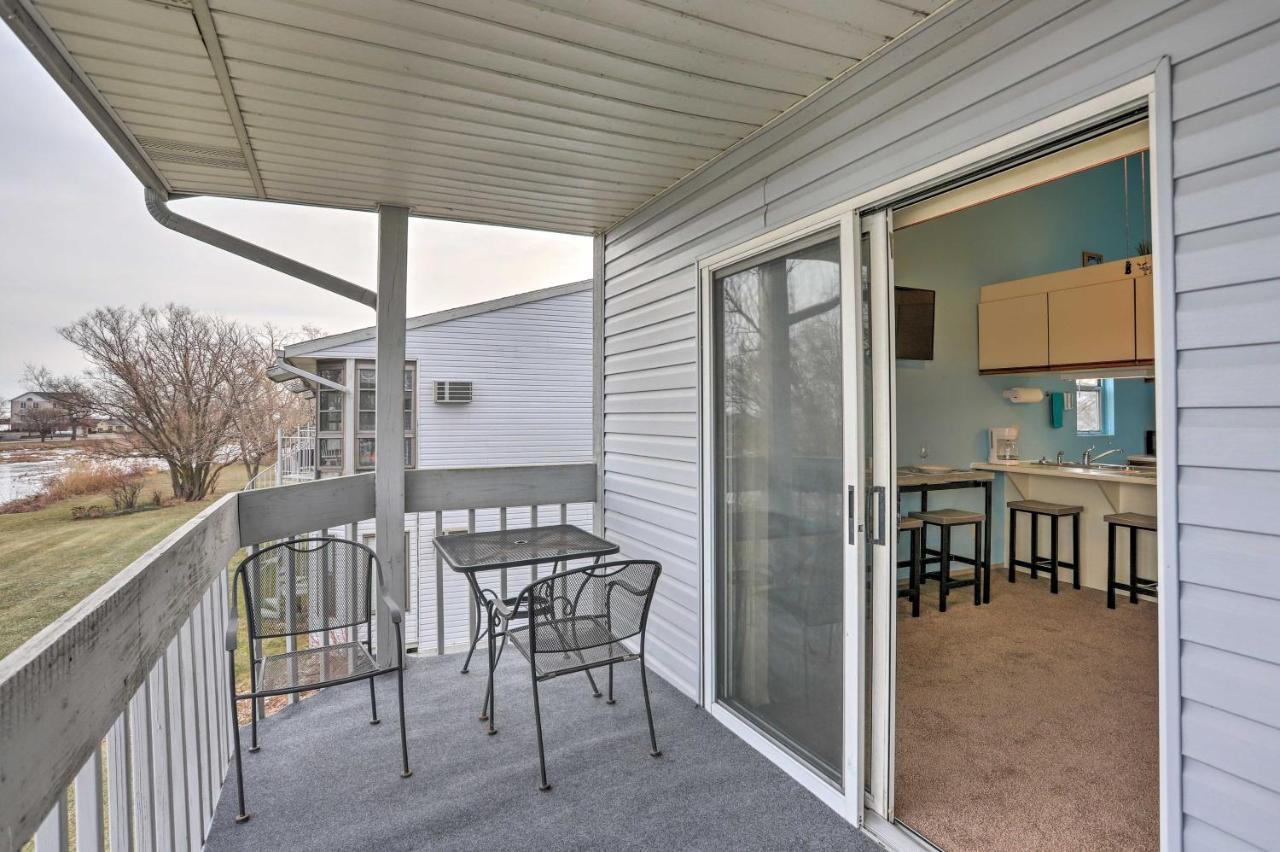 Condo With Balcony, Dock And Access To Lake Erie Sand Beach Eksteriør bilde