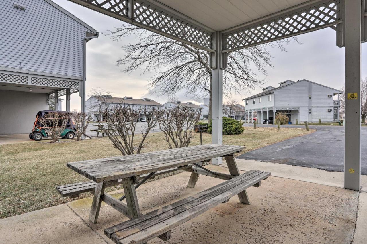 Condo With Balcony, Dock And Access To Lake Erie Sand Beach Eksteriør bilde